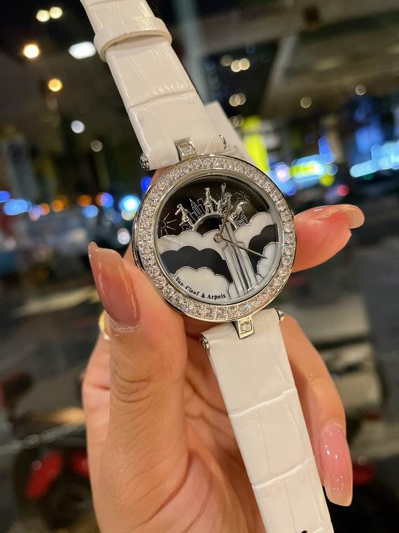 VancleefArpels watch (4)
