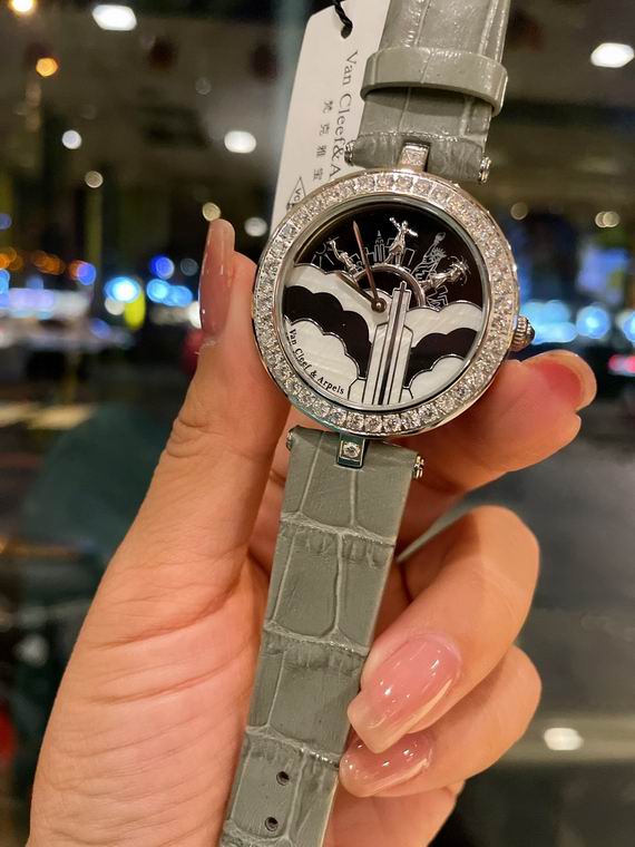 VancleefArpels watch (5)