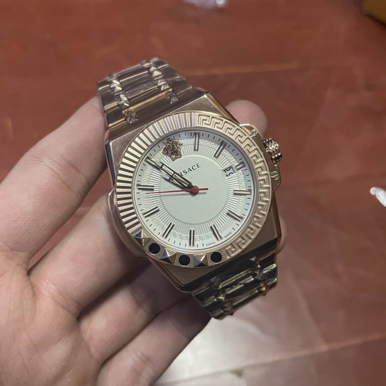 Versace watch (2)