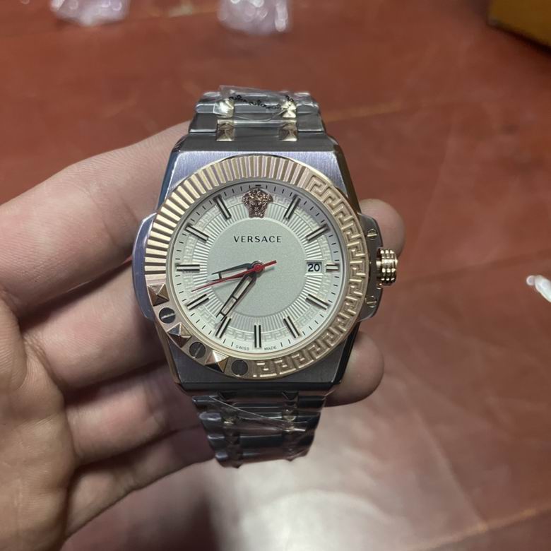 Versace watch (3)