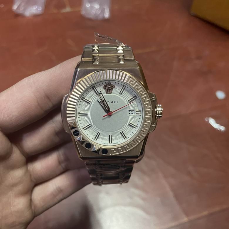 Versace watch (5)
