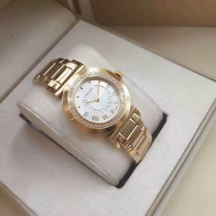 Versace watch (82)
