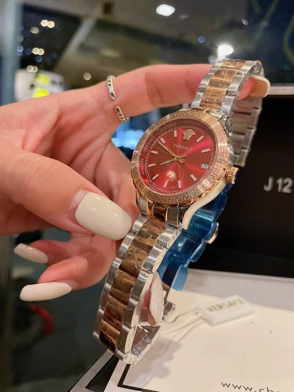 Versace women 35mm (11)