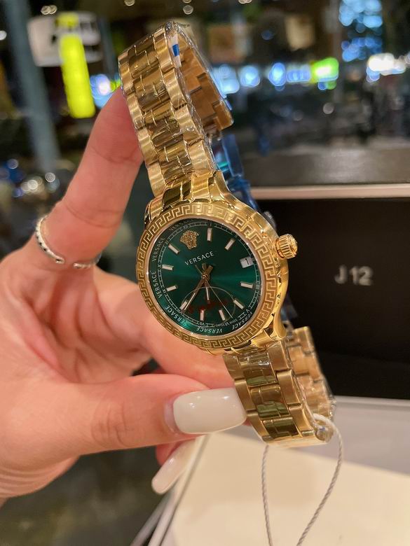 Versace women 35mm (20)