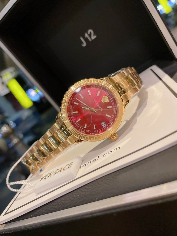 Versace women 35mm (23)