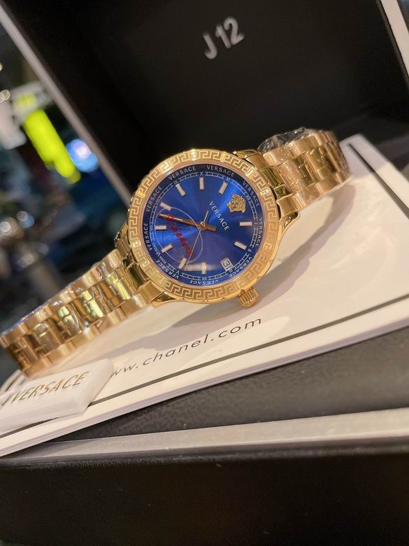 Versace women 35mm (27)