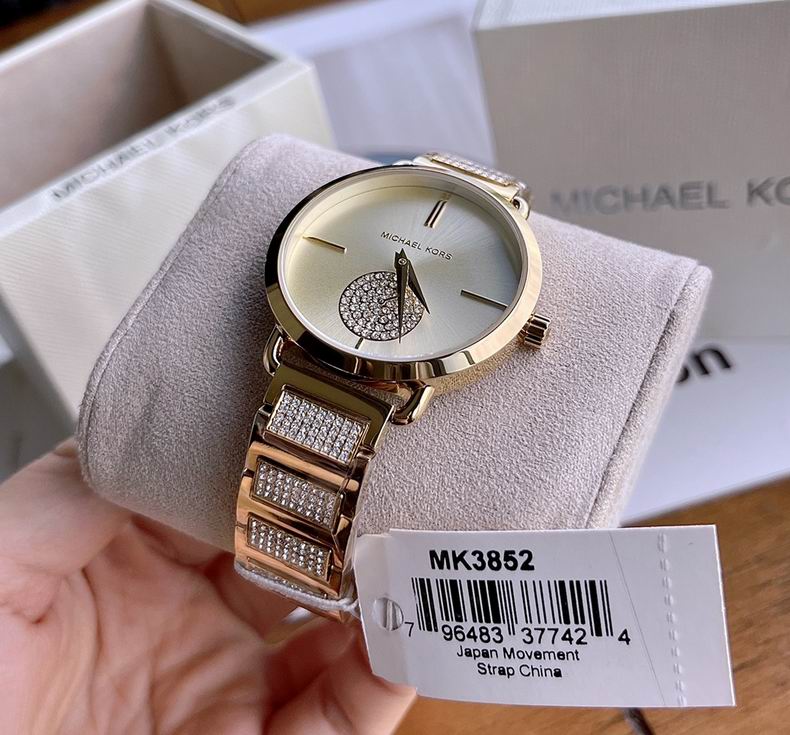 MK women 34X8mm (18)