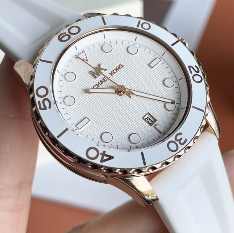 MK women 38mm (24)