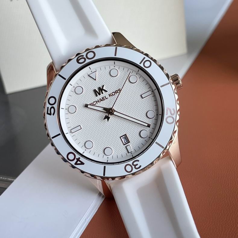 MK women 38mm (26)