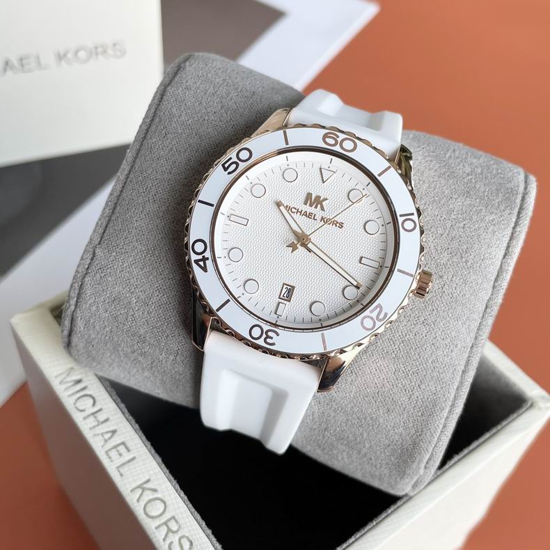 MK women 38mm (30)