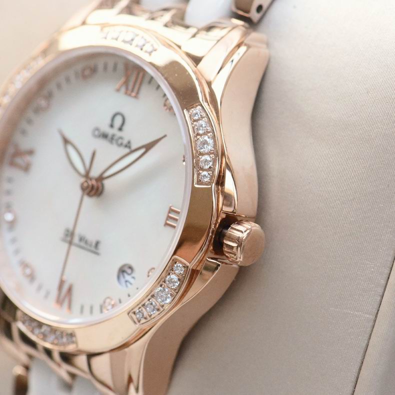 Omega women 35mm (3)