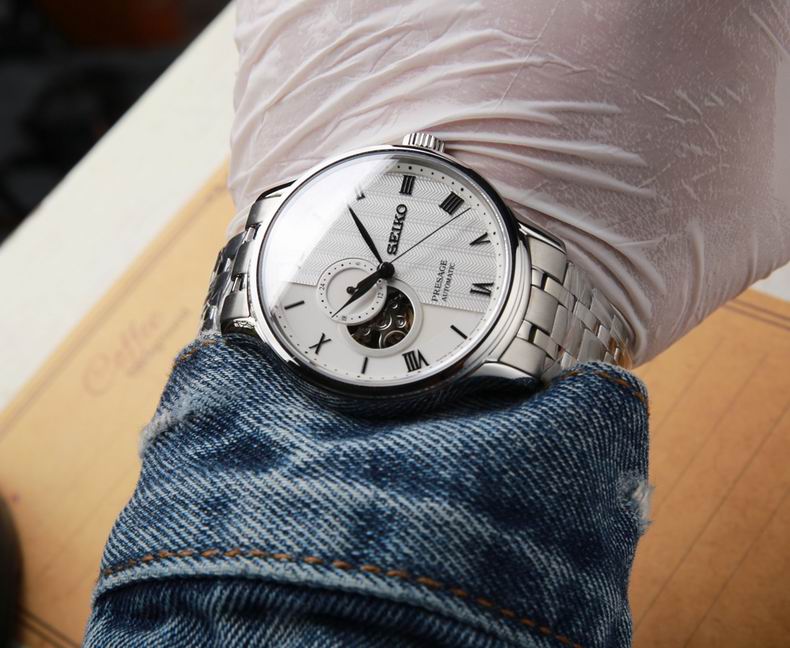 Seilko watch 40.6X11.6mm (2)