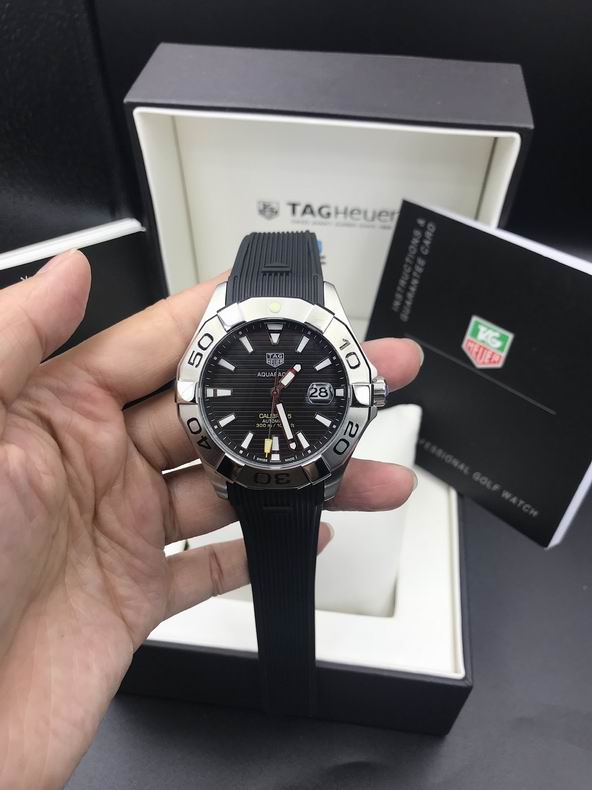 Tag Heuer watch (206)