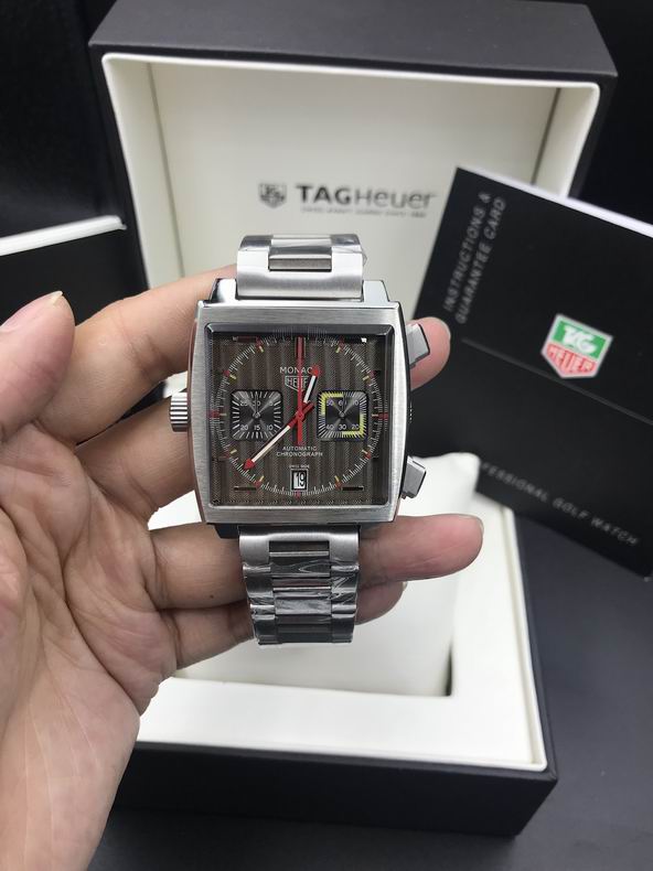 Tag Heuer watch (251)
