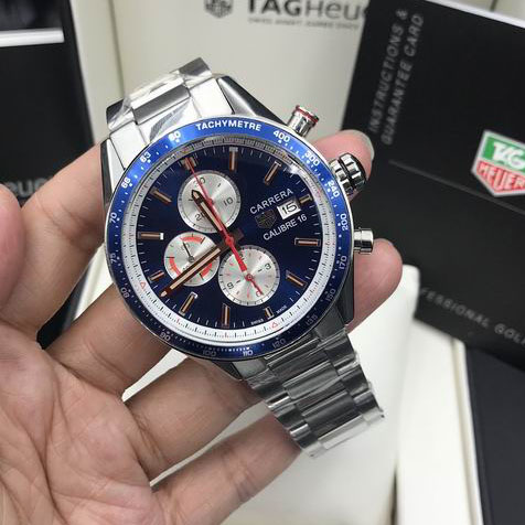 Tag Heuer watch (403)