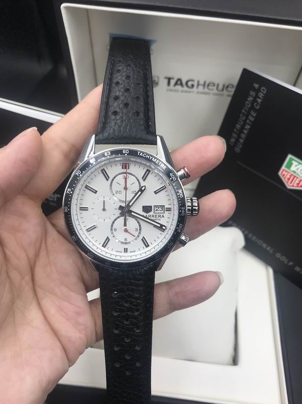 Tag Heuer watch (504)