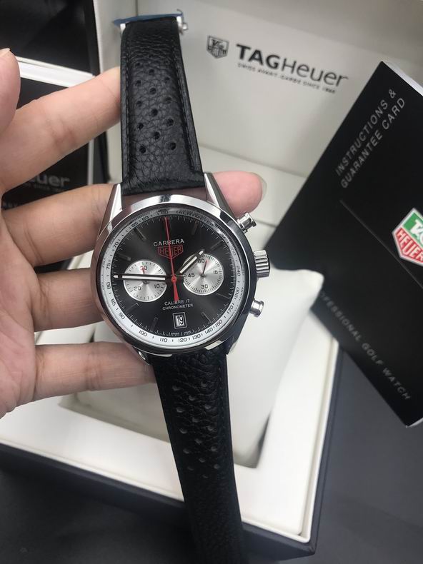 Tag Heuer watch (567)