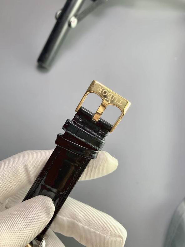 Tudor watch (1)