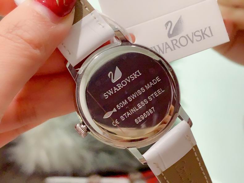 Swarovski women 38mm (89)