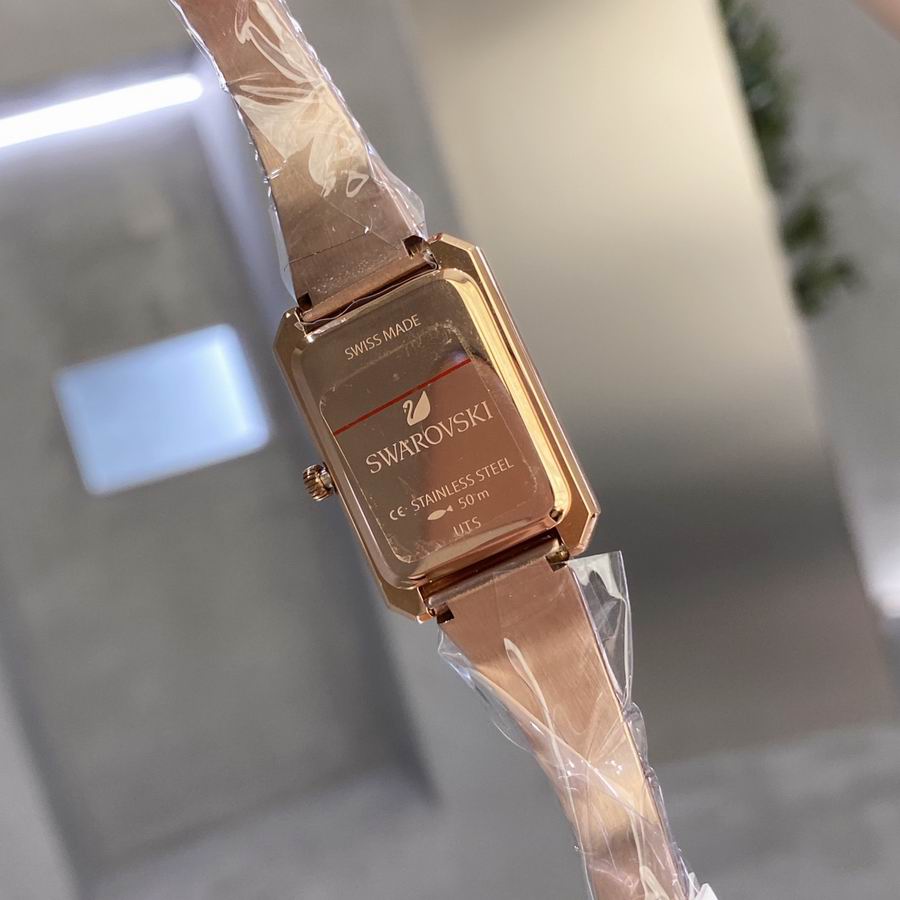 Swarovski 20X29.5mm 07 (14)