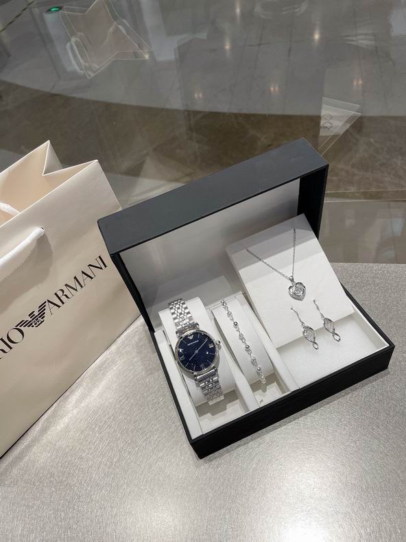 Armani women 33X9mm 072209 (4)