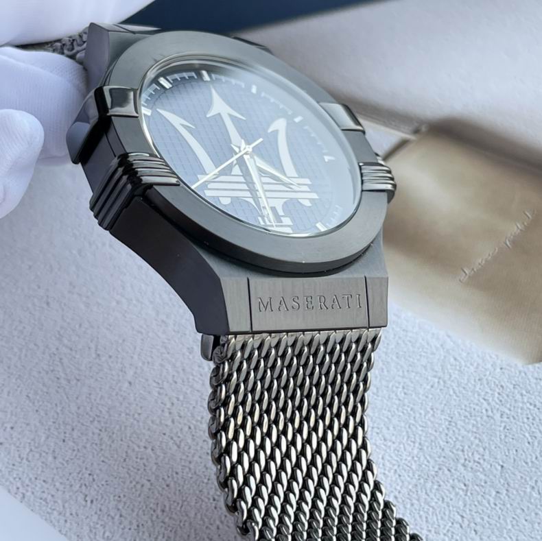 Maserati men 42X10mm 93 (2)