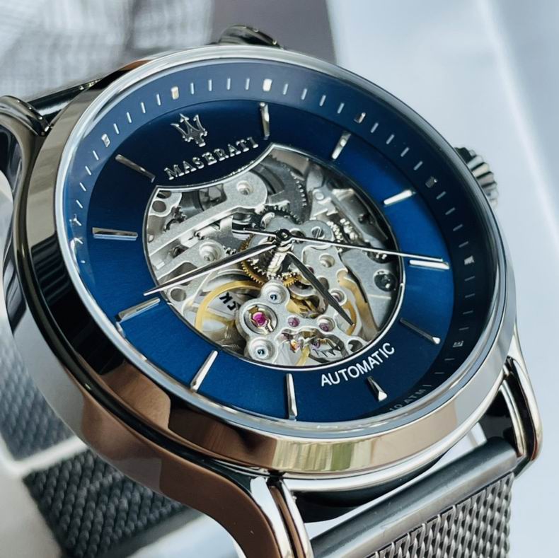 Maserati men 43mm 70 (4)