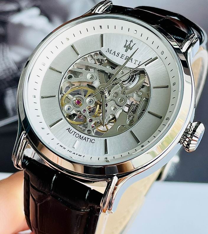 Maserati men 43mm 83 (16)