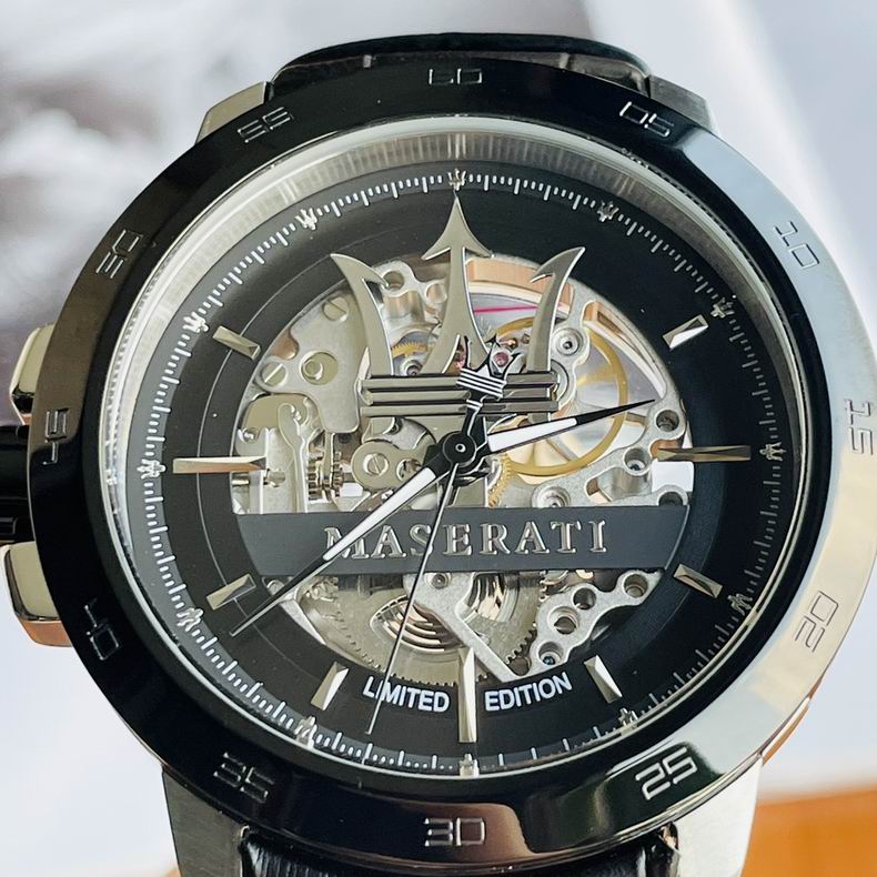 Maserati men 43mm 85 (19)