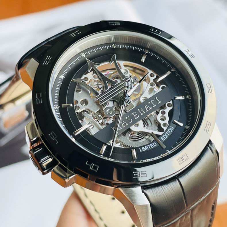 Maserati men 43mm 85 (23)