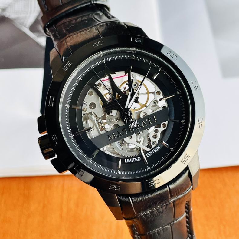 Maserati men 43mm 85 (4)