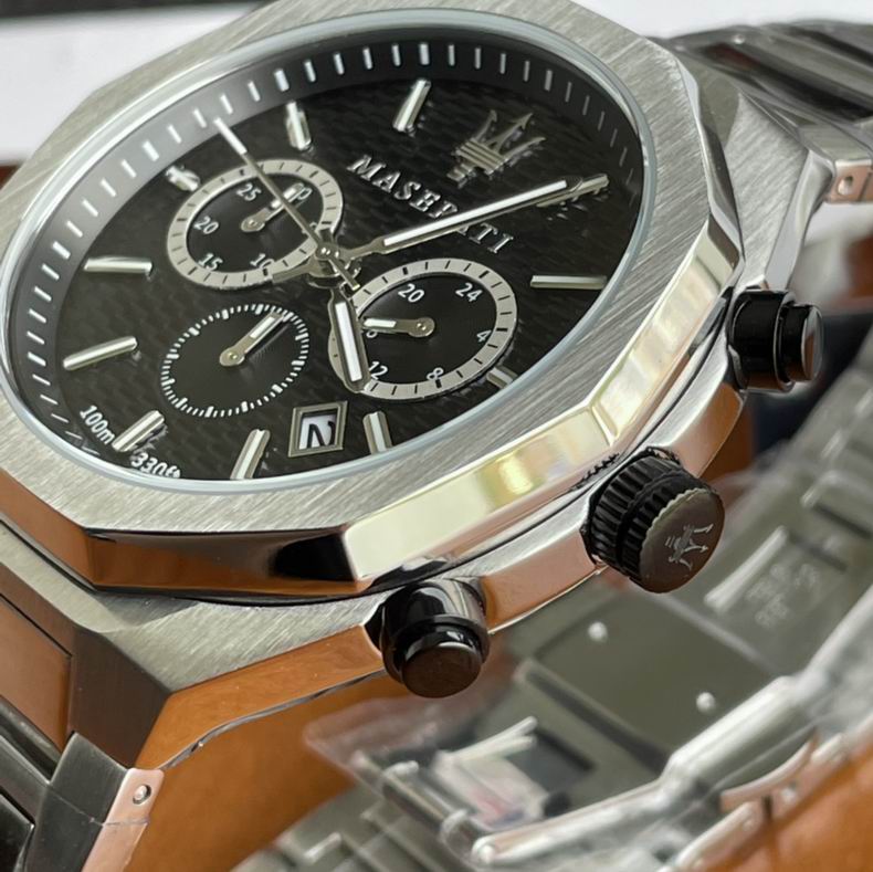 Maserati men 43mm 90 (4)