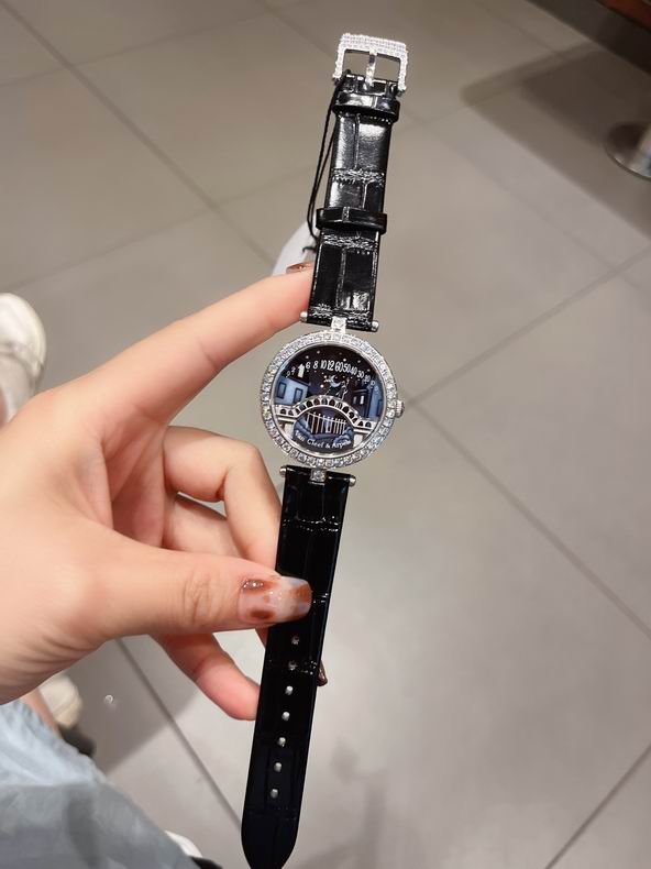 Van Cleef & Arpels women 38X8mm 072217 (16)