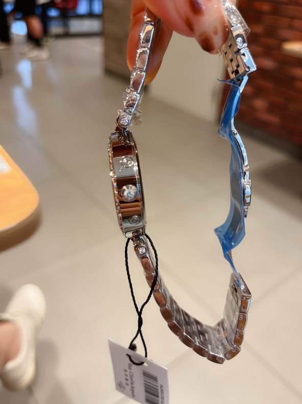 Van Cleef & Arpels women 38X8mm 072217 (9)