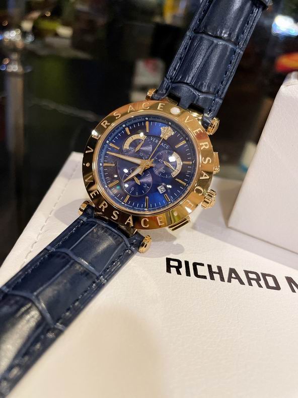 Versace watch 42mm 61 (10)