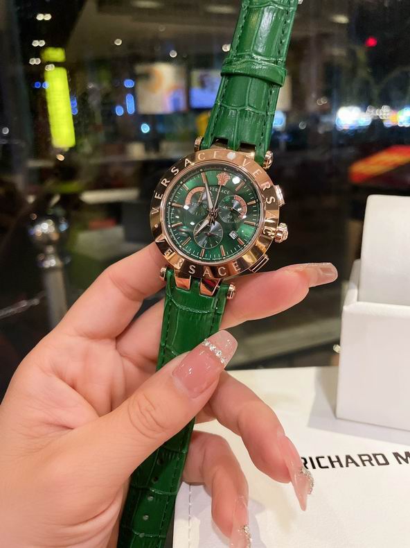 Versace watch 42mm 61 (19)