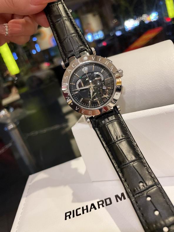 Versace watch 42mm 61 (2)