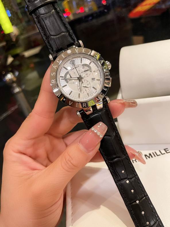 Versace watch 42mm 61 (3)