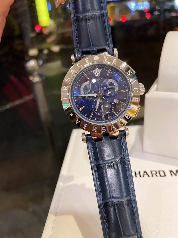 Versace watch 42mm 61 (4)