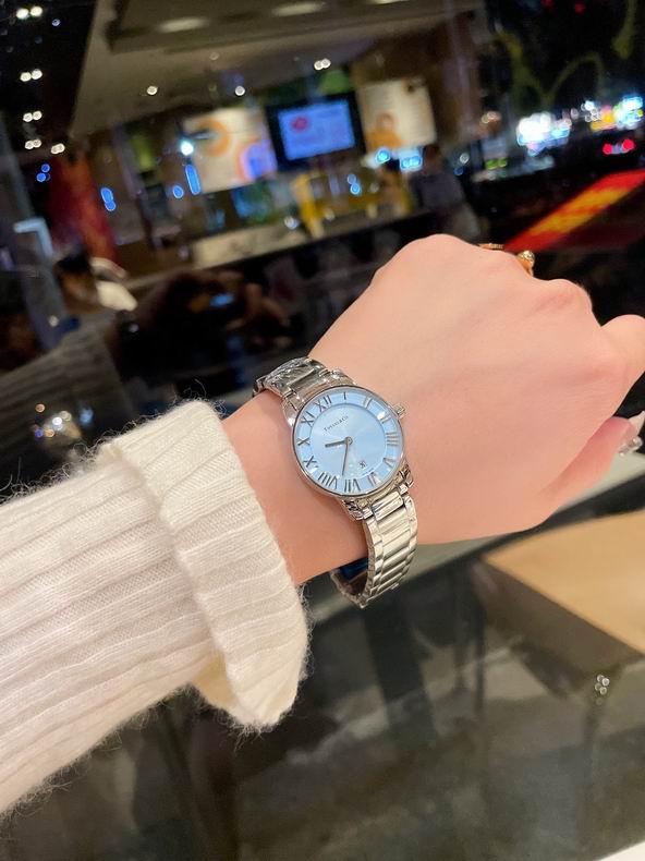 Tiffany women 28mm 080611 (5)