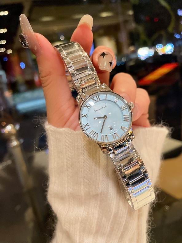 Tiffany women 28mm 080611 (8)