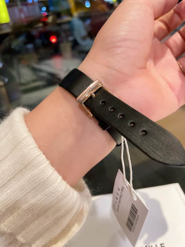 Van Cleef & Arpels women 32mm 080606 (11)