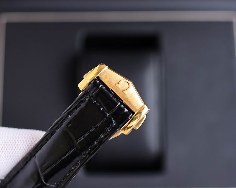 Omega men 39mm 092627 (1)