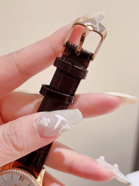 Omega women 34X8mm 091502 (5)