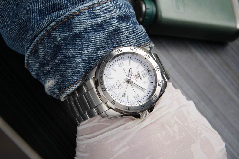 Seiko men 43.3X13mm 092105 (4)