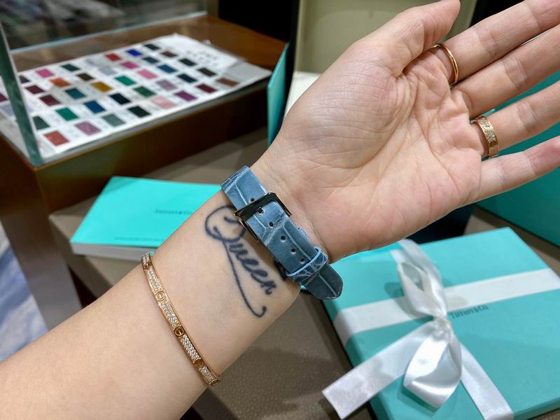 Tiffany women 37x22mm w-ff (6)