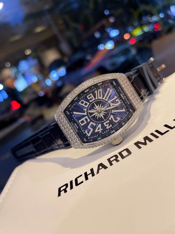 Franck Muller women 32X42mm 101648 (4)