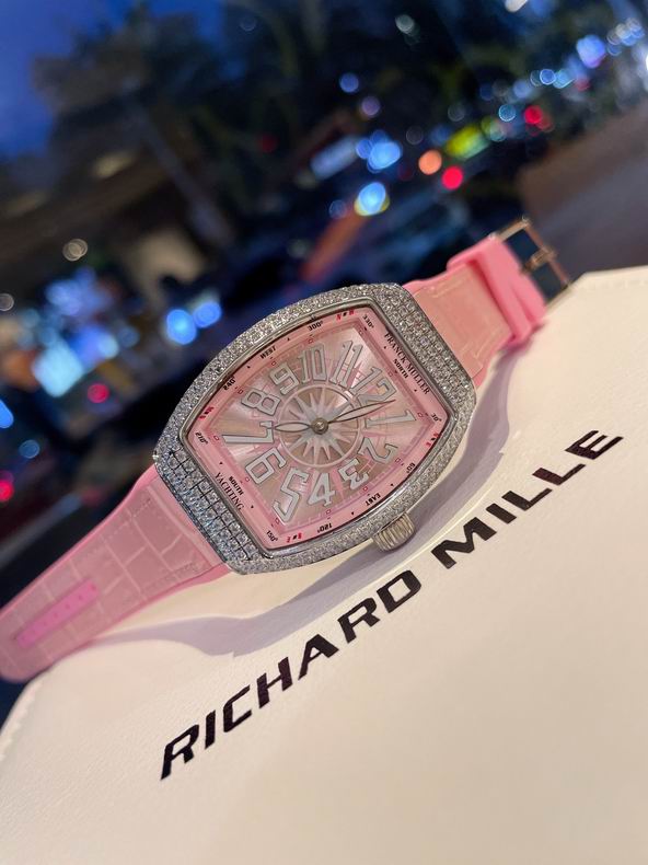 Franck Muller women 32X42mm 101648 (8)