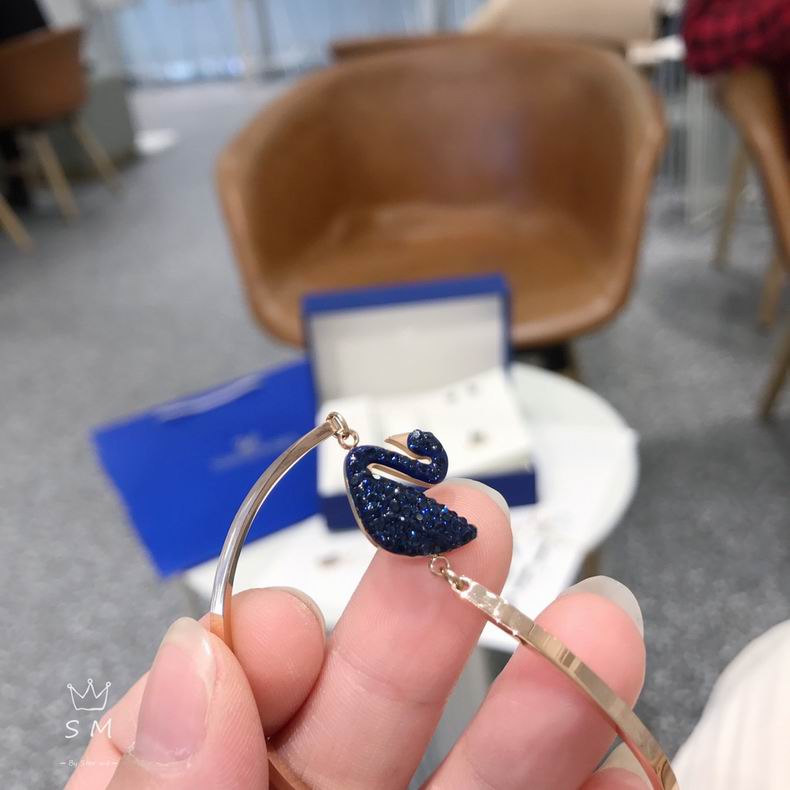 Swarovski women watch 102901 (10)