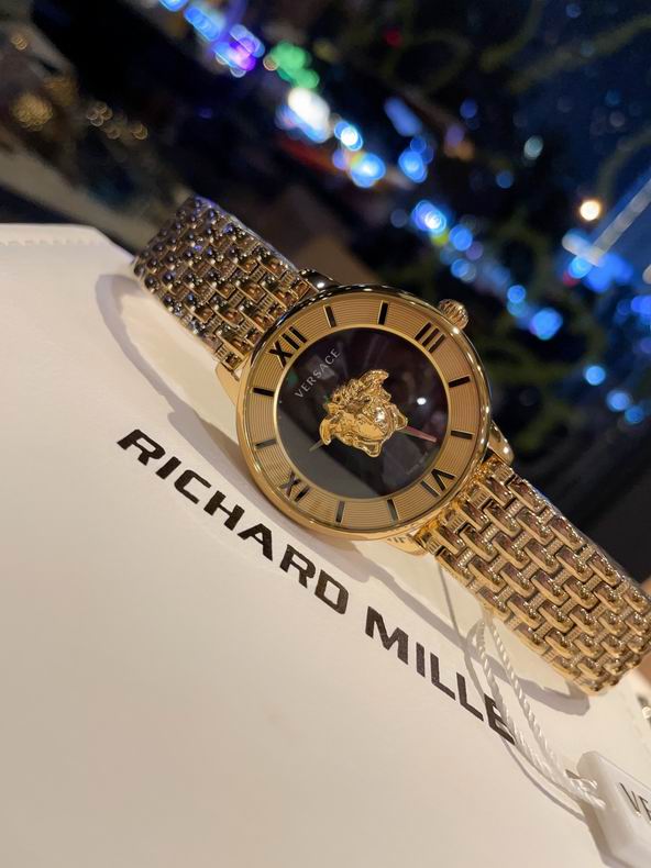 Versace women 38mm 101659 (2)